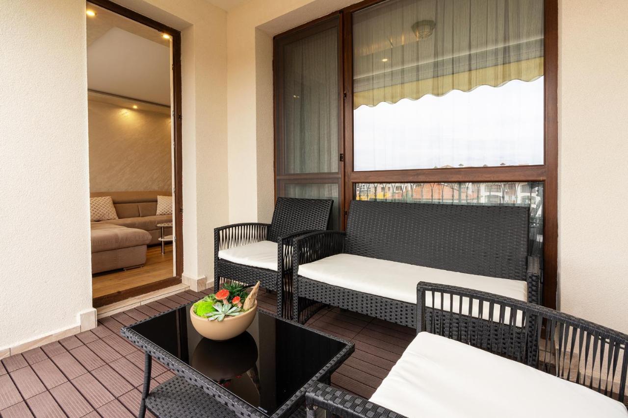 M1 Pool And View * Burgas City